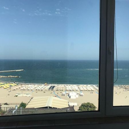 Faleza Nord Sea View Apartment Κονστάντζα Εξωτερικό φωτογραφία