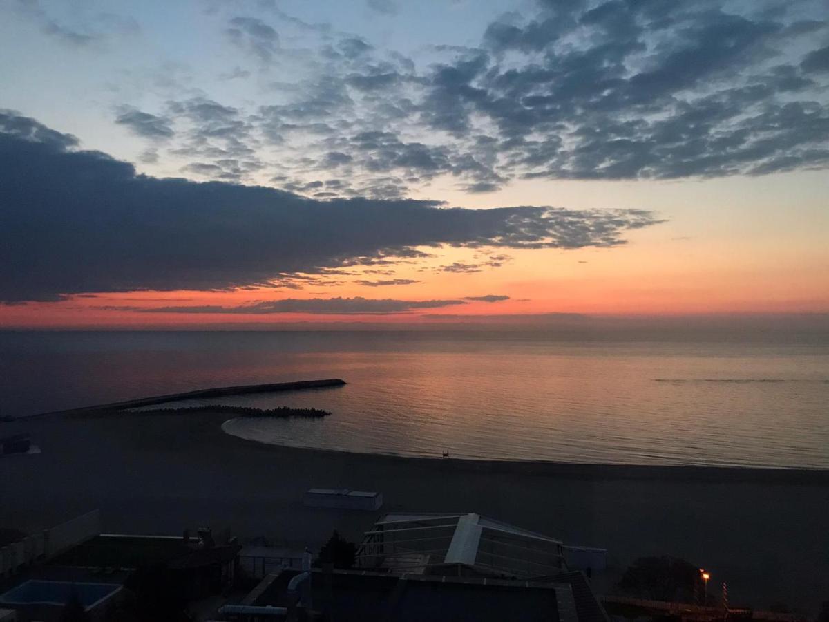Faleza Nord Sea View Apartment Κονστάντζα Εξωτερικό φωτογραφία