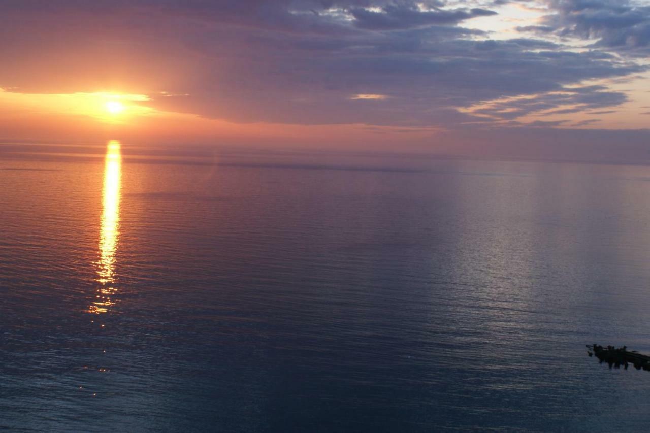Faleza Nord Sea View Apartment Κονστάντζα Εξωτερικό φωτογραφία